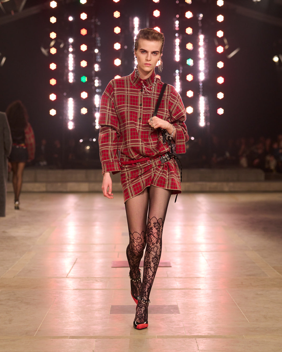 Look 18 FW25